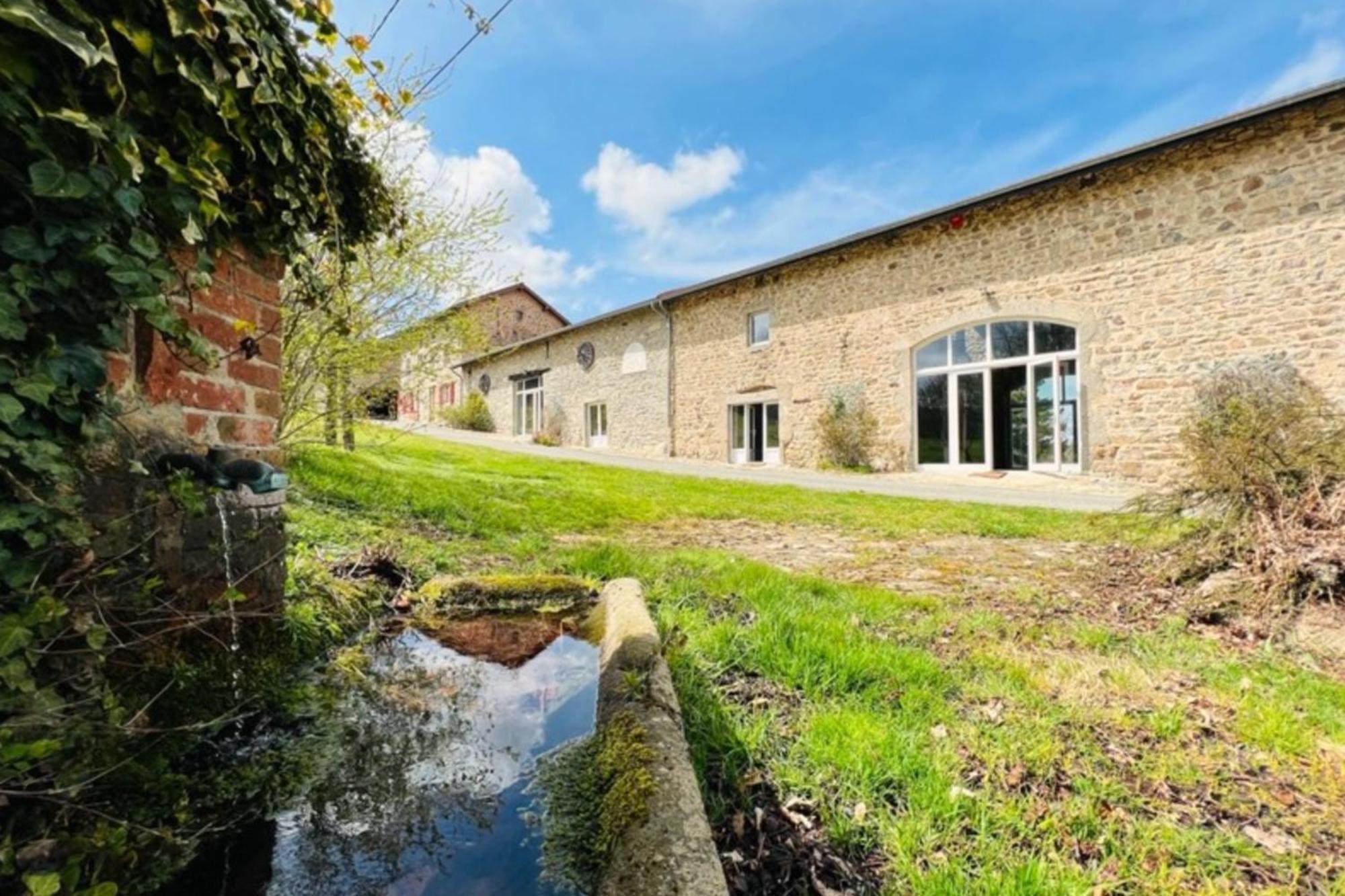 Villa De Luxe, Nichee Dans Les Montagnes Lavoine 외부 사진