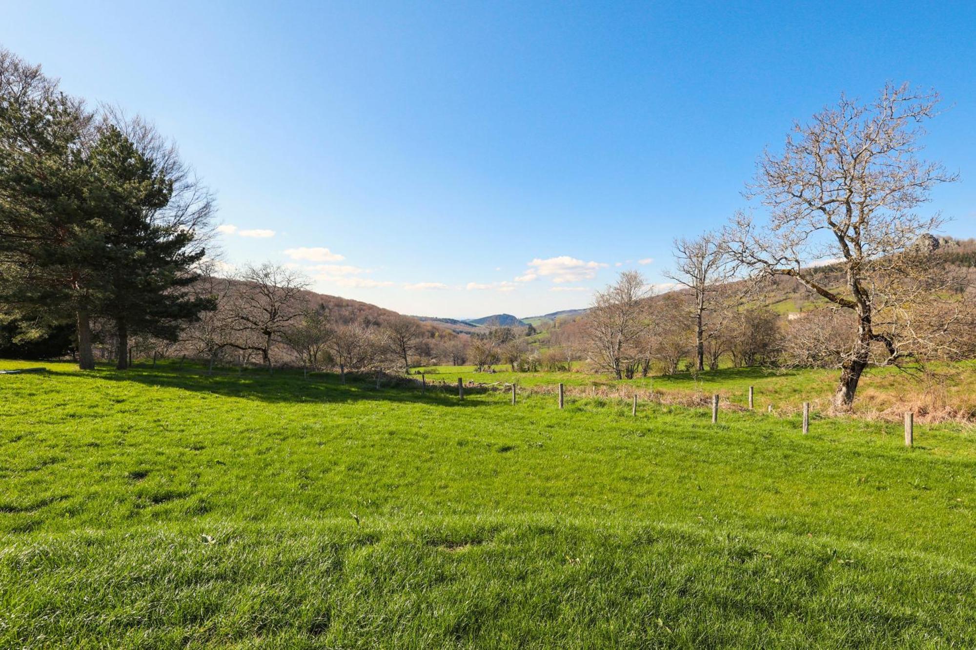 Villa De Luxe, Nichee Dans Les Montagnes Lavoine 외부 사진